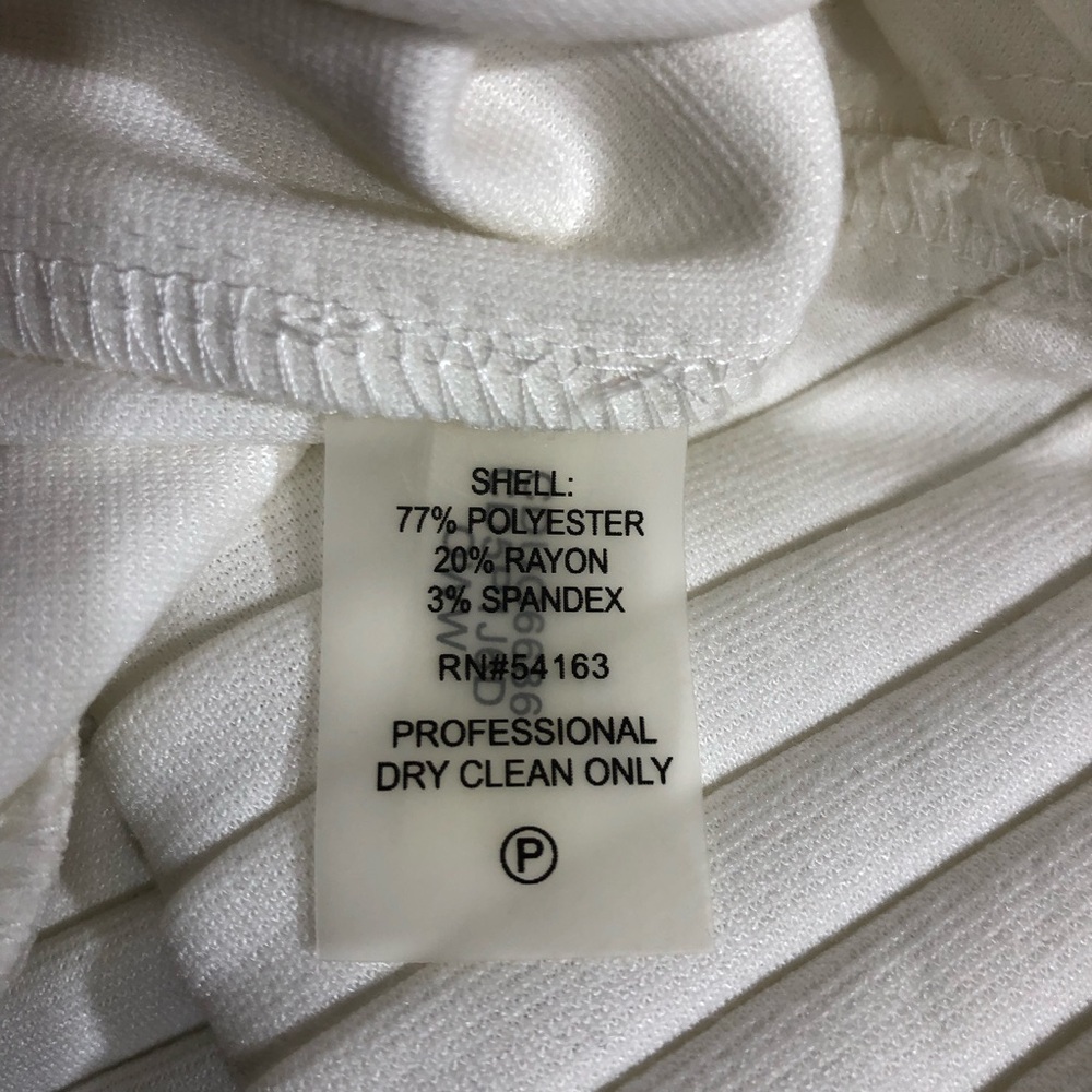 NWOT Calvin Klein Dress - Picture 4 of 14